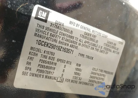 2009 Chevrolet Silverado 1500 Lt z USA, uszkodzony, nr VIN 1GCEK29019Z163571